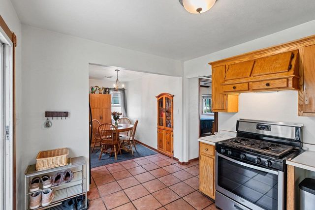 1429 S ONEIDA STREET, Green Bay, WI 54304