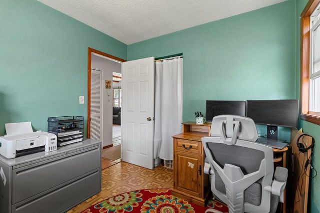 1429 S ONEIDA STREET, Green Bay, WI 54304