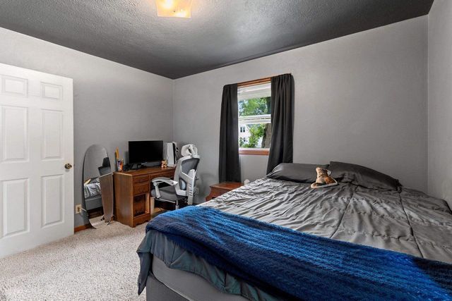 1429 S ONEIDA STREET, Green Bay, WI 54304