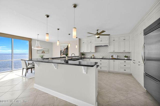 1596 LANCASTER Terrace 3B, Jacksonville, FL 32204