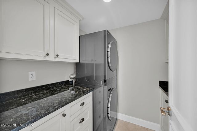 1596 LANCASTER Terrace 3B, Jacksonville, FL 32204