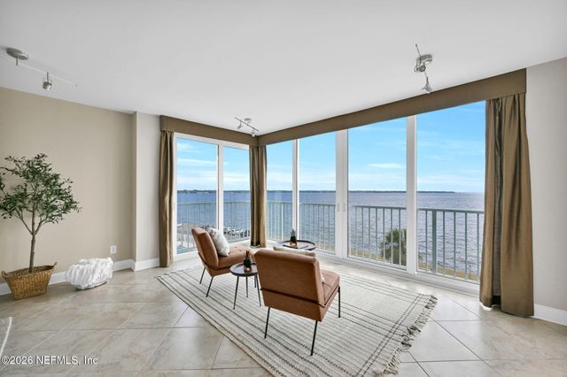 1596 LANCASTER Terrace 3B, Jacksonville, FL 32204