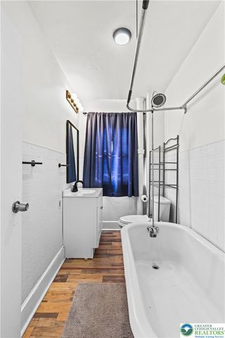 726 Pembroke Road, Bethlehem City, PA 18018