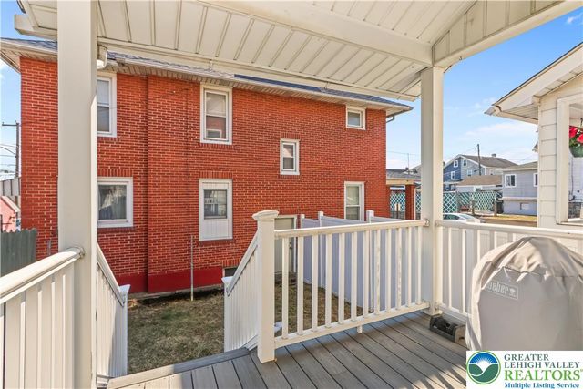 726 Pembroke Road, Bethlehem City, PA 18018