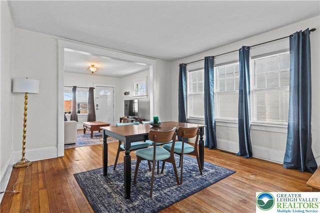 726 Pembroke Road, Bethlehem City, PA 18018