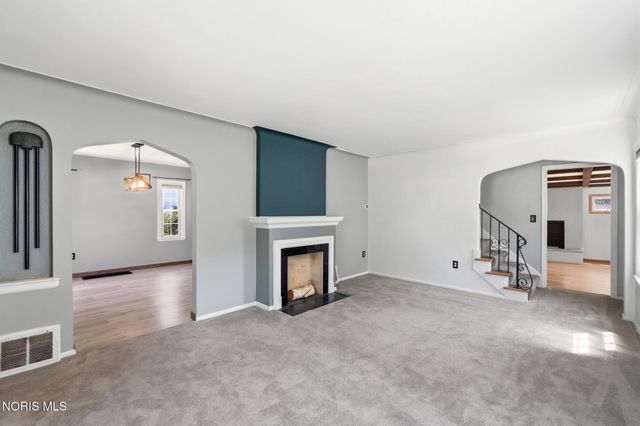 4221 Rugby Drive, Toledo, OH 43614