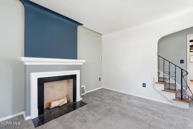 4221 Rugby Drive, Toledo, OH 43614