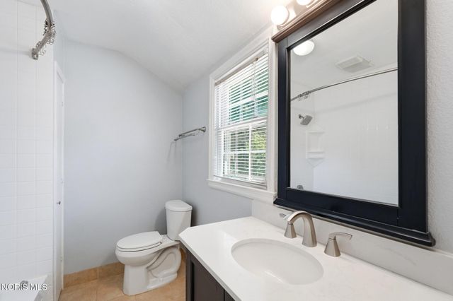 4221 Rugby Drive, Toledo, OH 43614