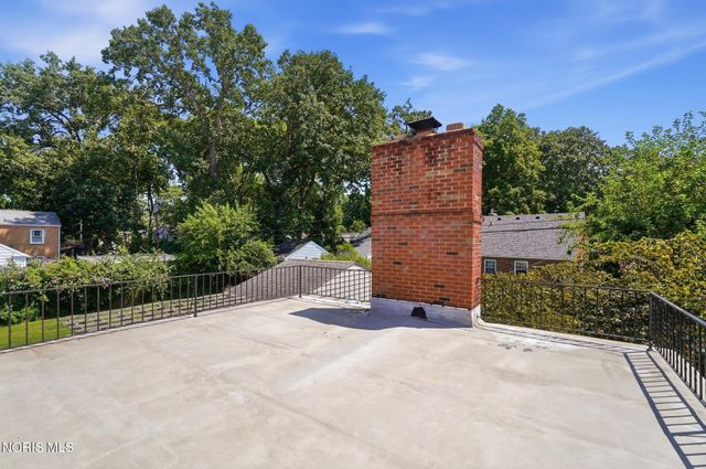 4221 Rugby Drive, Toledo, OH 43614