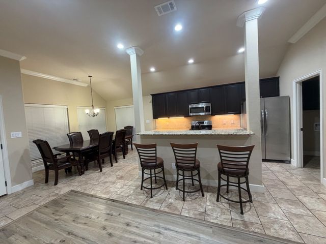 2811 S Lillis Lane, Denison, TX 75020