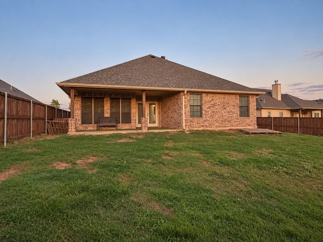 2811 S Lillis Lane, Denison, TX 75020