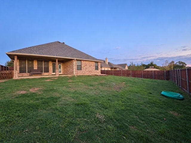2811 S Lillis Lane, Denison, TX 75020