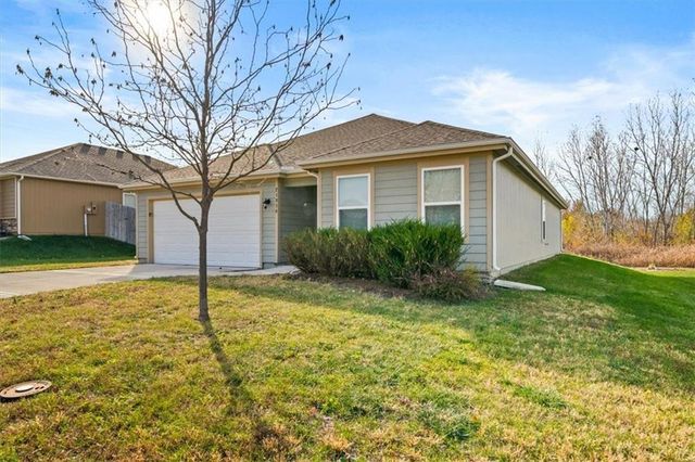 21814 Franklin Street, Spring Hill, KS 66083