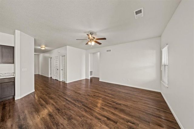 21814 Franklin Street, Spring Hill, KS 66083