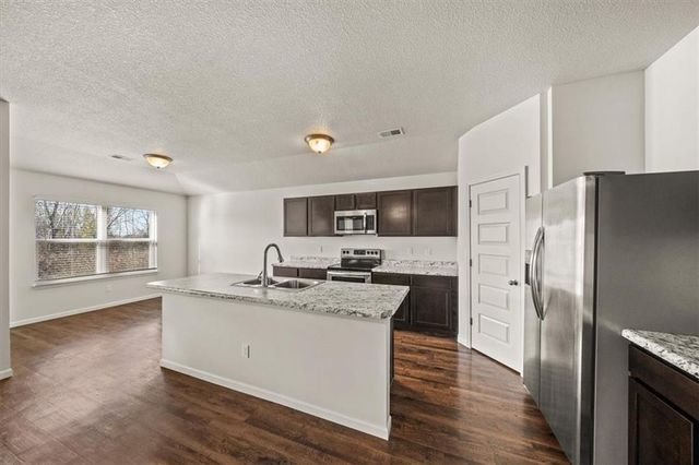 21814 Franklin Street, Spring Hill, KS 66083