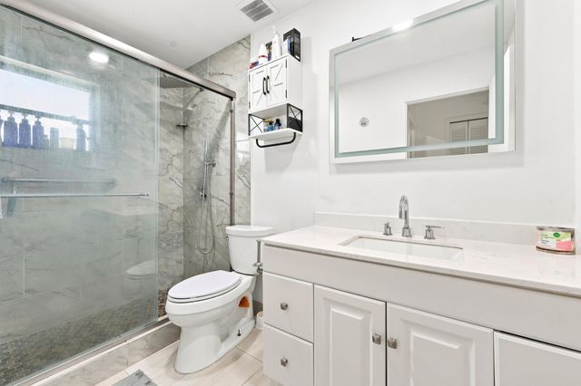 4863 Dovewood Terrace, Boynton Beach, FL 33436