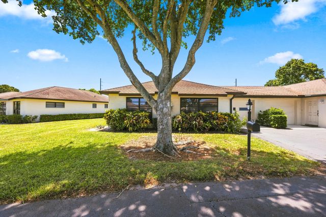 4863 Dovewood Terrace, Boynton Beach, FL 33436
