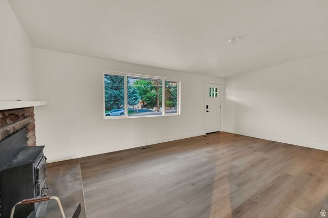 360 E 400 N, Centerville, UT 84014