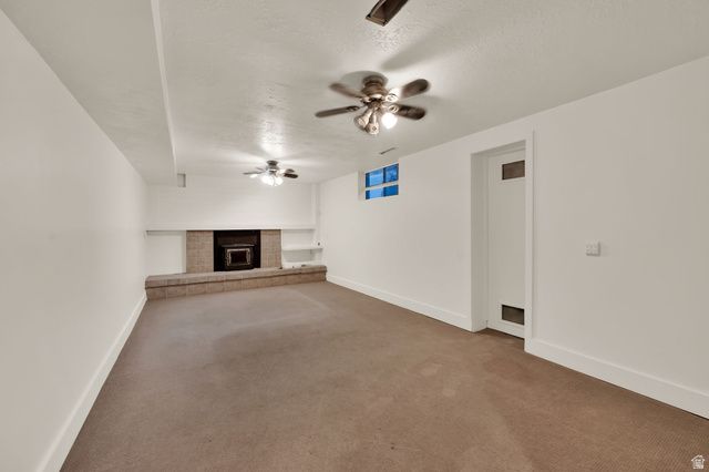 360 E 400 N, Centerville, UT 84014