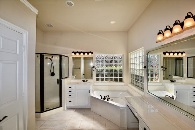 4589 Old Pond Drive, Plano, TX 75024