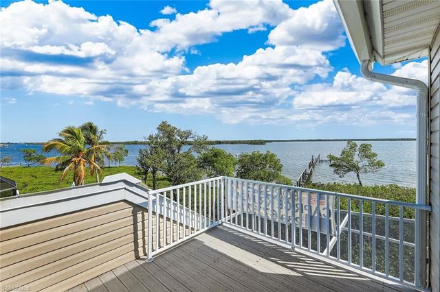 21500 - 21504 Indian Bayou DR, Fort Myers Beach, FL 33931