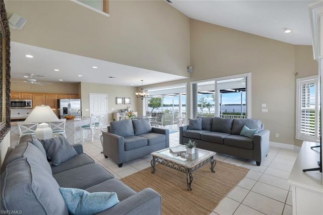 21500 - 21504 Indian Bayou DR, Fort Myers Beach, FL 33931
