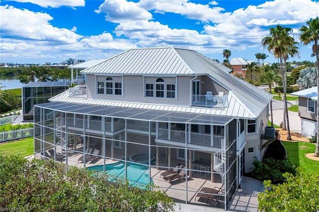 21500 - 21504 Indian Bayou DR, Fort Myers Beach, FL 33931