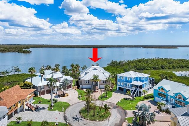 21500 - 21504 Indian Bayou DR, Fort Myers Beach, FL 33931