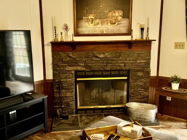 6223 Joppa Mill Rd, Moneta, VA 24121