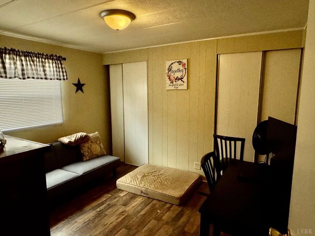 6223 Joppa Mill Rd, Moneta, VA 24121