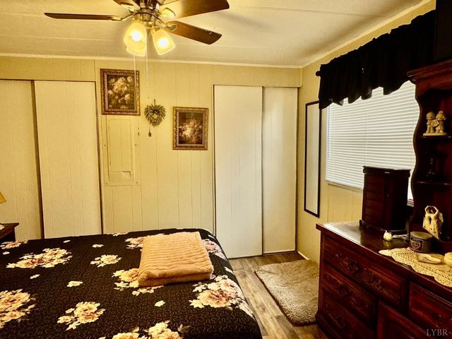 6223 Joppa Mill Rd, Moneta, VA 24121