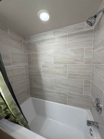 50470 Bay Run Drive, Chesterfield, MI 48047