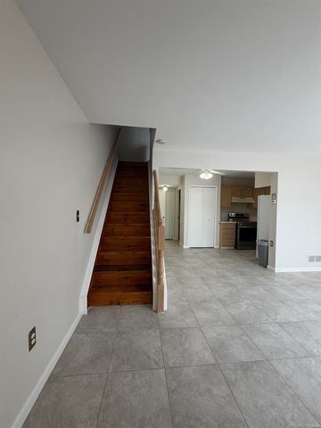 50470 Bay Run Drive, Chesterfield, MI 48047