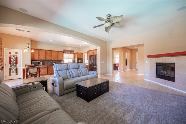5290 La Terra Avenue, Pahrump, NV 89061