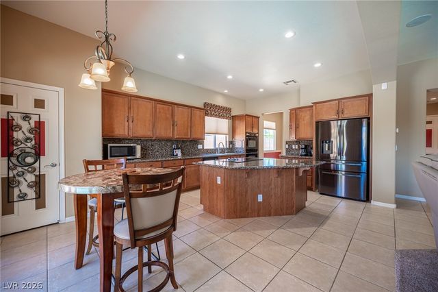 5290 La Terra Avenue, Pahrump, NV 89061