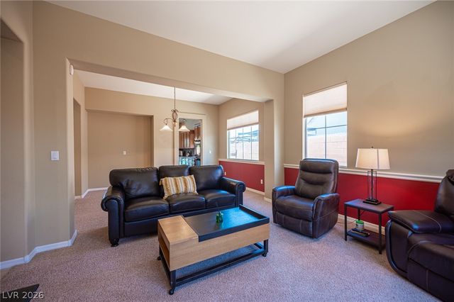 5290 La Terra Avenue, Pahrump, NV 89061