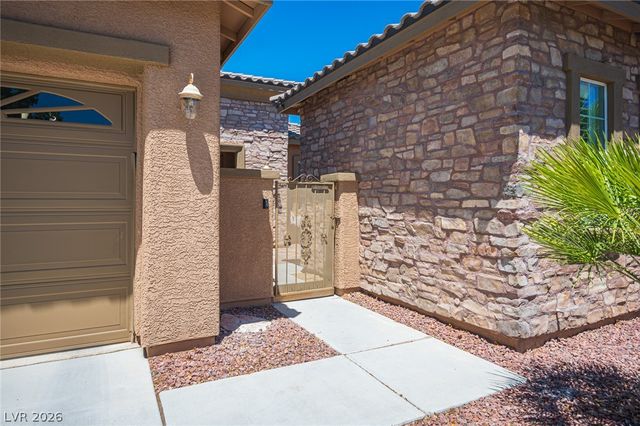 5290 La Terra Avenue, Pahrump, NV 89061
