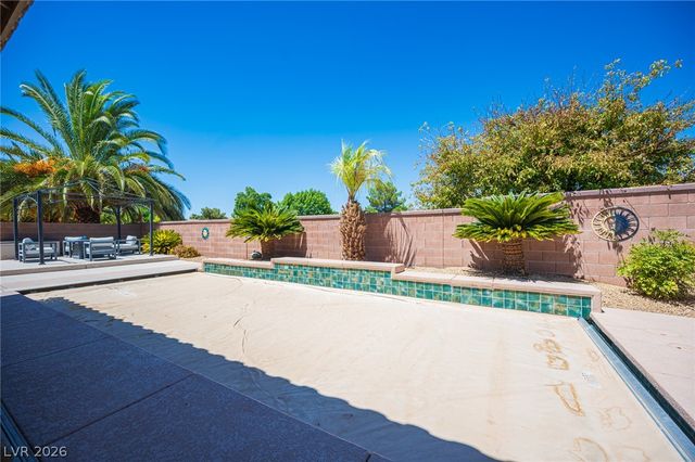 5290 La Terra Avenue, Pahrump, NV 89061
