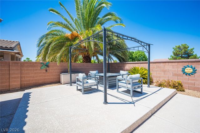 5290 La Terra Avenue, Pahrump, NV 89061