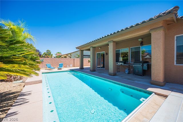 5290 La Terra Avenue, Pahrump, NV 89061