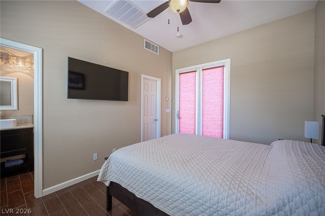 5290 La Terra Avenue, Pahrump, NV 89061
