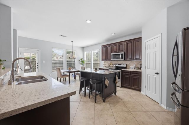 6110 Fulton Meadows Lane, Houston, TX 77092