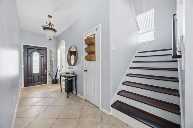 6110 Fulton Meadows Lane, Houston, TX 77092
