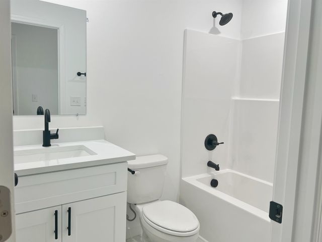 285/287 Scenic Avenue, Campobello, SC 29322