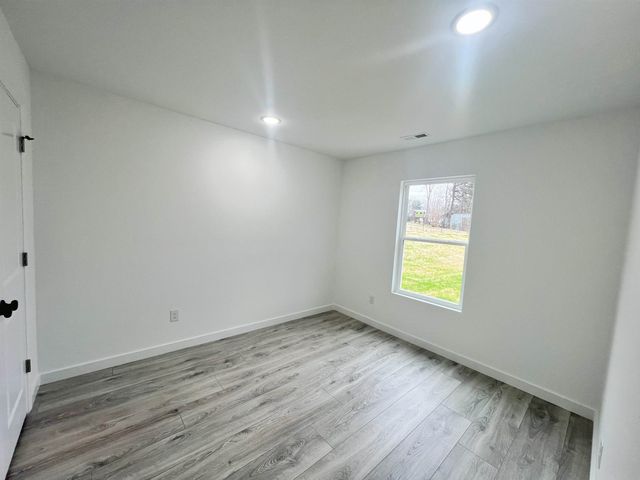 285/287 Scenic Avenue, Campobello, SC 29322