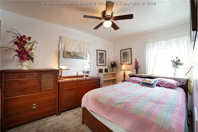 2153 Cleveland Avenue, St Albans, WV 25177