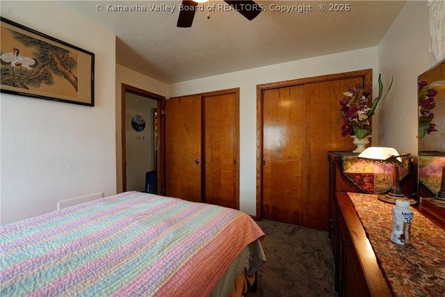 2153 Cleveland Avenue, St Albans, WV 25177