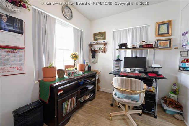 2153 Cleveland Avenue, St Albans, WV 25177