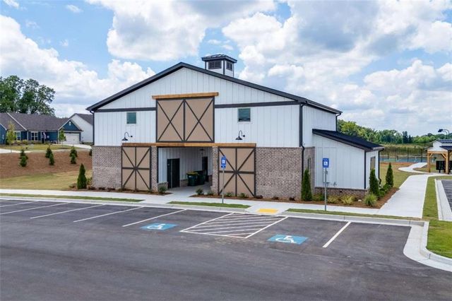 196 Oakdale Road, Jefferson, GA 30549