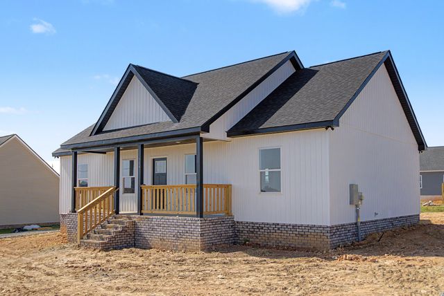 304 Irene Court, Lafayette, TN 37083